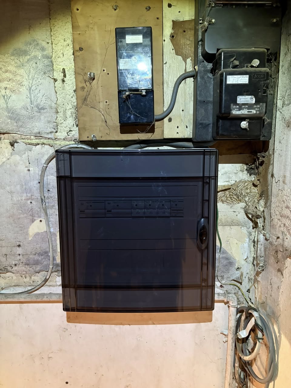 Tableau électrique après rénovation aux normes à Liège - TS Pro-Tech